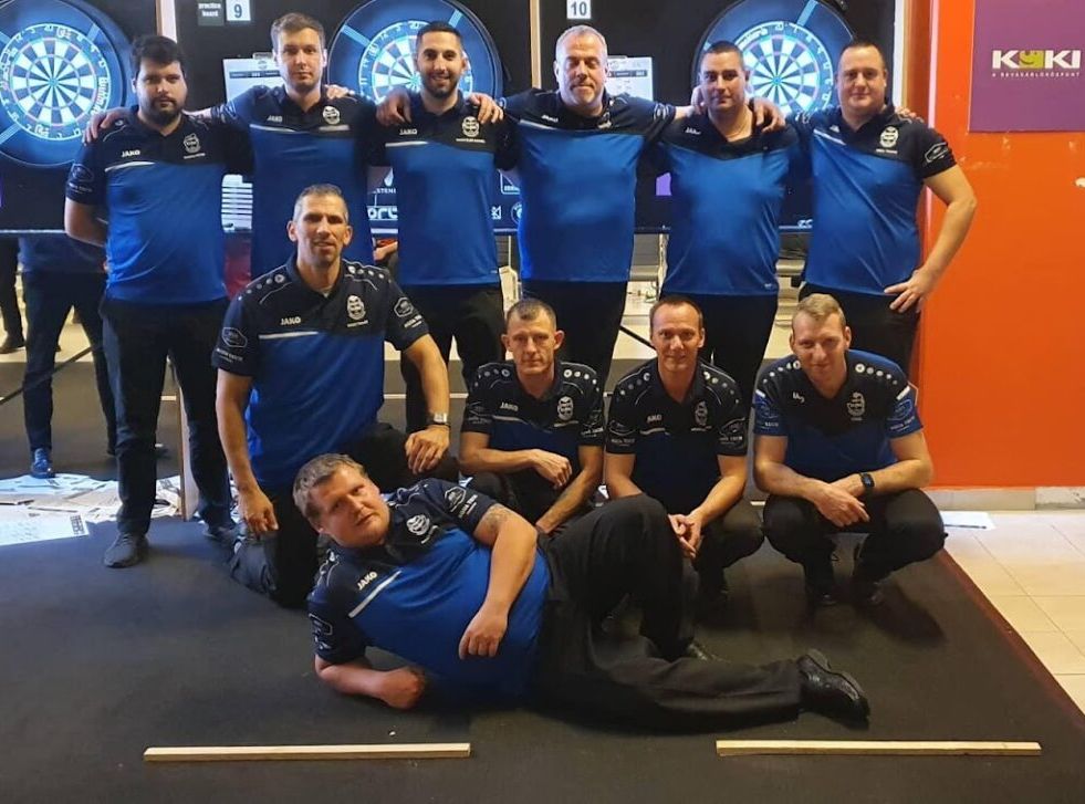 Kilenc MÁV Előre-játékos állt tábla elé a darts országos bajnokság első napján